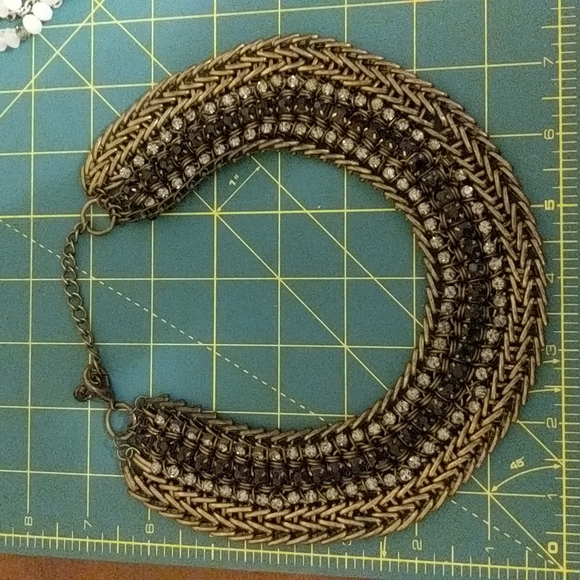 Chainmail and Rhinestone Collar Statement Necklace - Picture 3 of 6